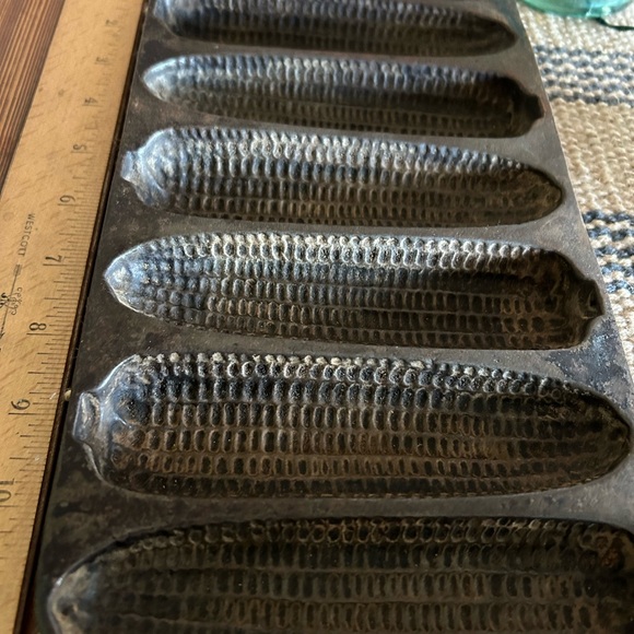 Cast iron corn cob pan mold vintage - Picture 2 of 3